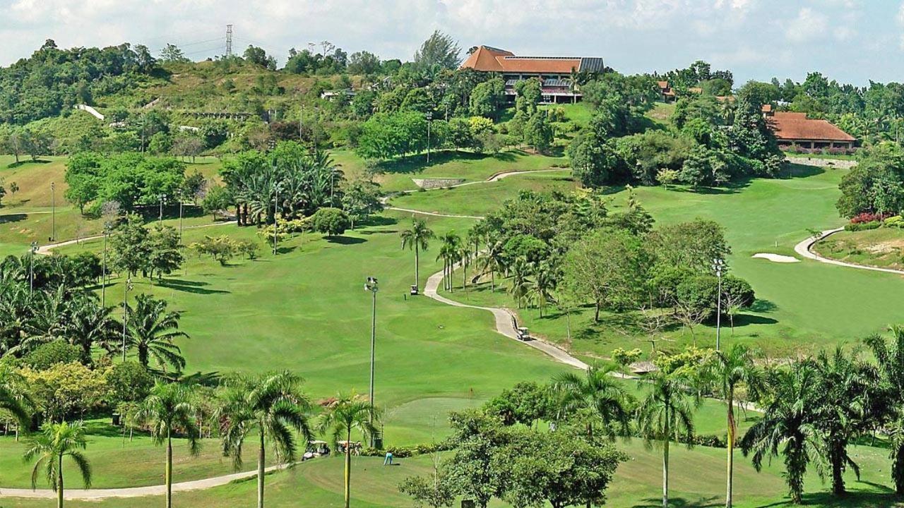 Putra 1 Pool Homestay Bandar Seri Putra Kampong Sungai Buah Eksteriør bilde